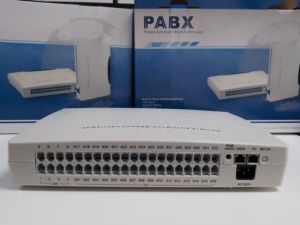 中国PBX工場供給プログラム制御電話交換機PABXシステムCP832 (8ラインX 32Ext) - Product Image 3