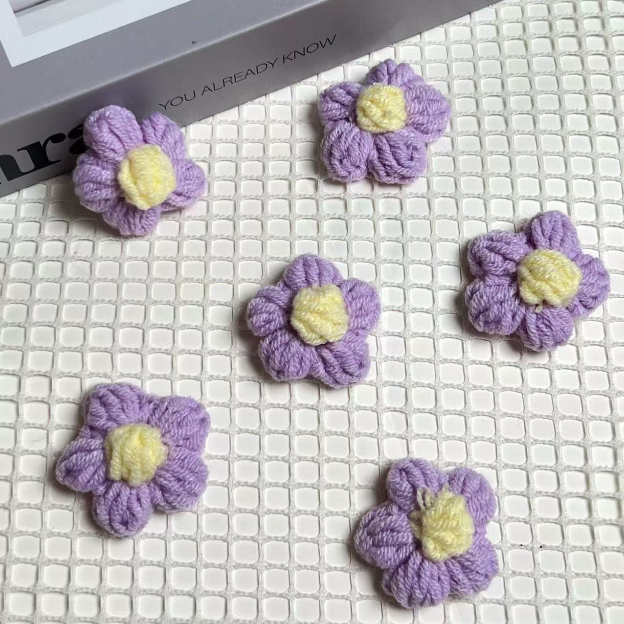 Flor de lana Flor de soplo luz púrpura