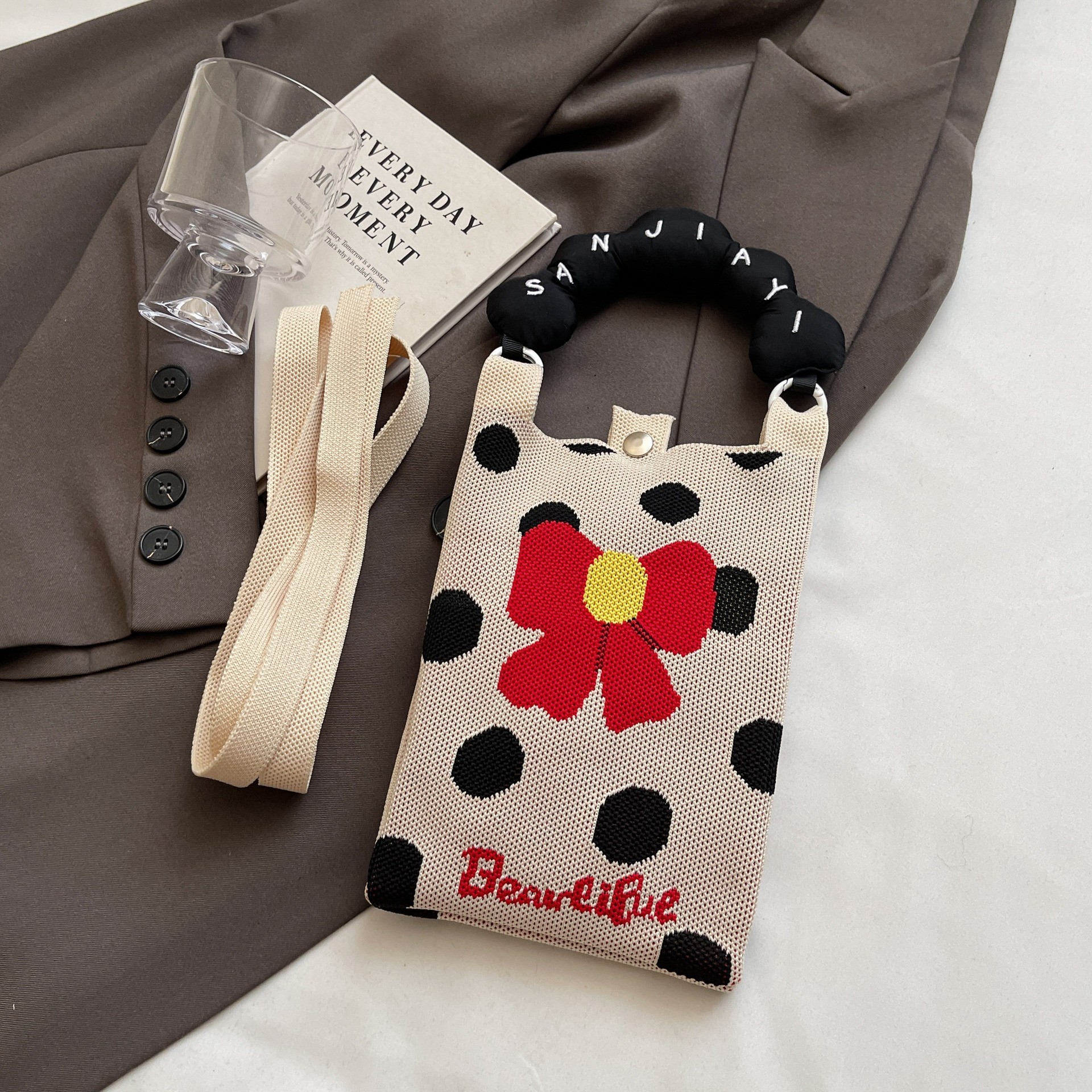 Flower bow tie