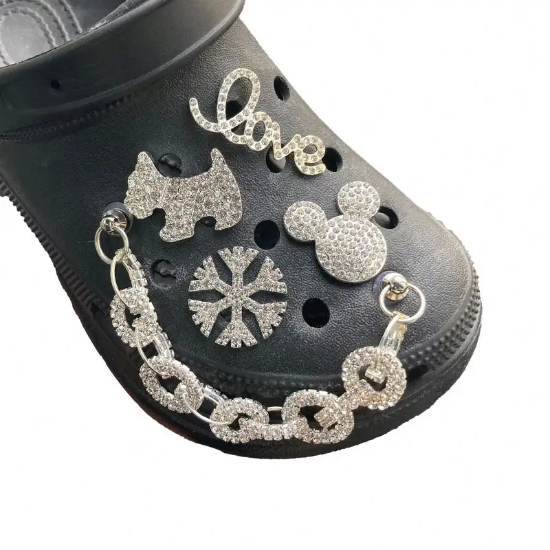 2023 di design in metallo scarpe Charms all'ingrosso clog charms bling per scarpe