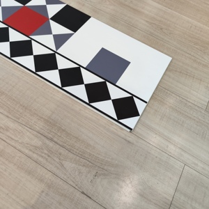 定制印刷3D个性化SPC地板防水PVC/塑料乙烯基板砖4毫米/5毫米/6毫米