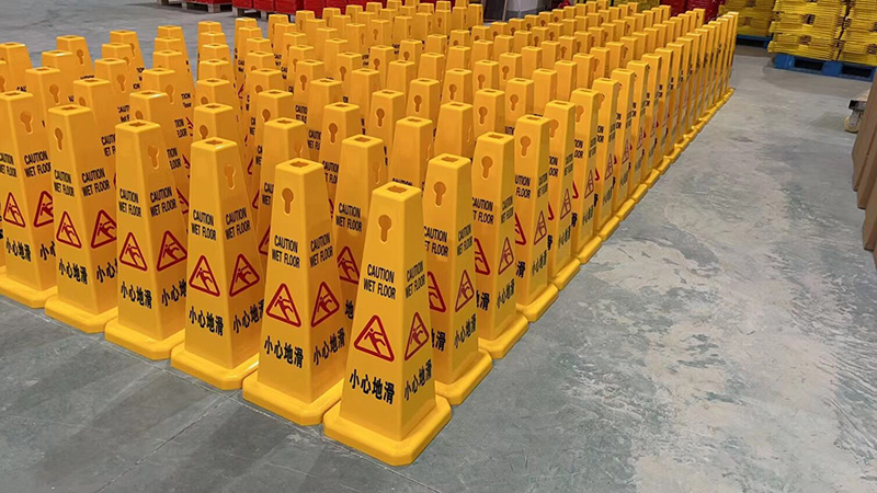 27 Inches Customized 4 sided printable Yellow Square Cones  Plastic Caution Signs Wet Floor Safety Cone
