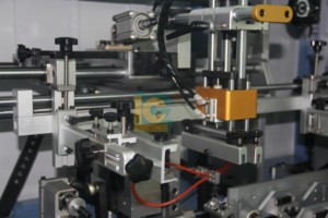 New 6-Station Sport Bottle <strong>Automatic</strong> <strong>Conveyor</strong> Belt Screen Printer Auto <strong>Loading</strong> <strong>Unloading</strong> for Tube Printer Plastic Material - Product Image 3