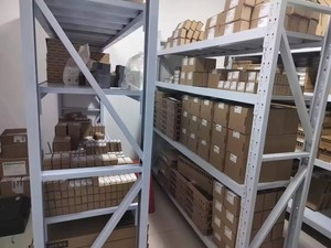 6ES7232-4HD32-0XB0 SM1232 Módulo de salida analógica 4AO Resolución de 14 bits Comunicación RS485 para controladores dedicados PLC PAC
