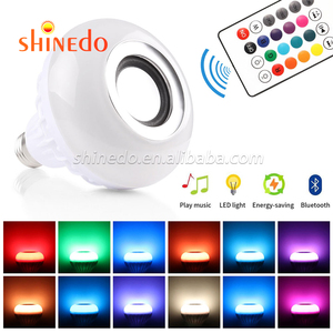 12W RGB ampul LED lamba E27 kablosuz hoparlör akıllı Led ışık uzaktan kumanda ile - Product Image 4