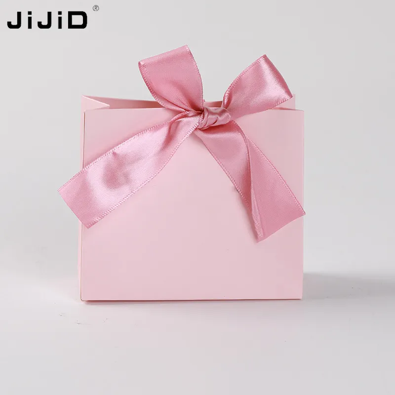 JIJID Sacolas de papel recicladas pequenas de luxo com impressão personalizada para presente, sacolas de papel com nome comercial para embalagens de joias com alça