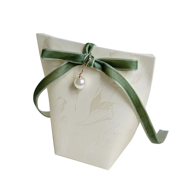 Scatole di caramelle Creative per matrimoni con nastri verdi sacchetti di carta per bomboniere souvenir per contenitori di cioccolato con stampa a caldo