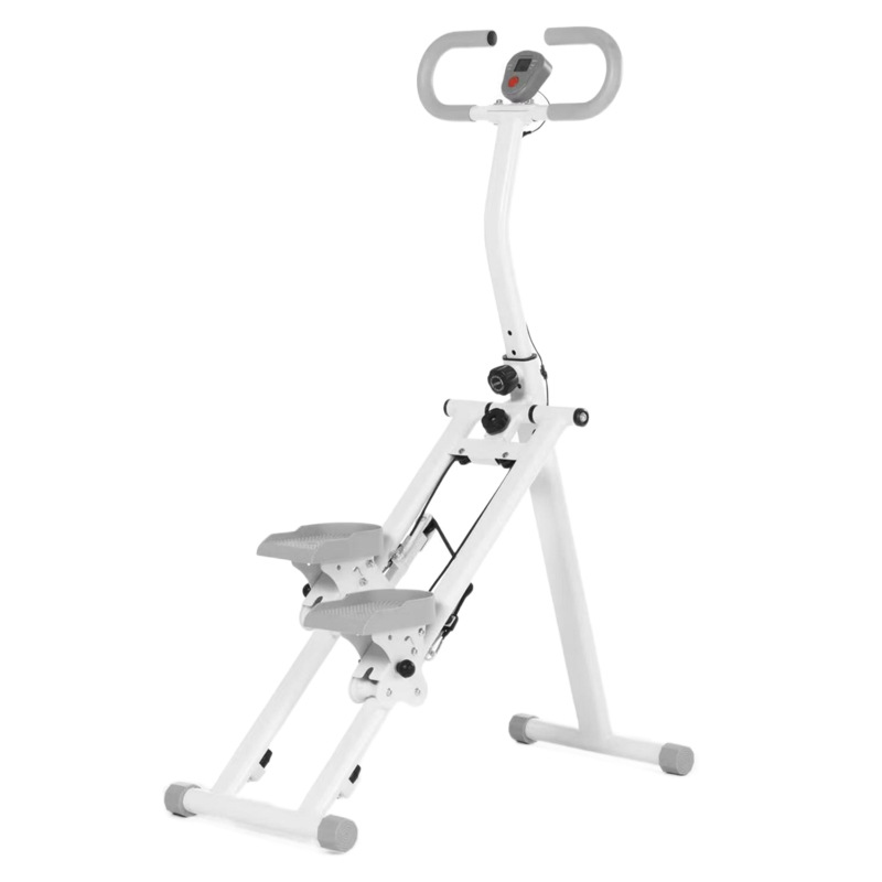 Machine d'escalade grise et blanche