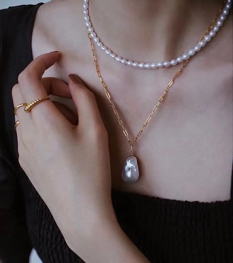 Los Estados Unidos importaron oro de 14 quilates de alta calidad fuerte luz natural barroco hecho a mano collar de perlas colgante