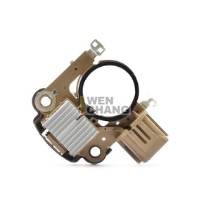 MITSUBISHI A866X28372 ME701399 IM846 AMP0808キャンター6D34レギュレーターオルタネーター用12V小型オルタネーターレギュレーター