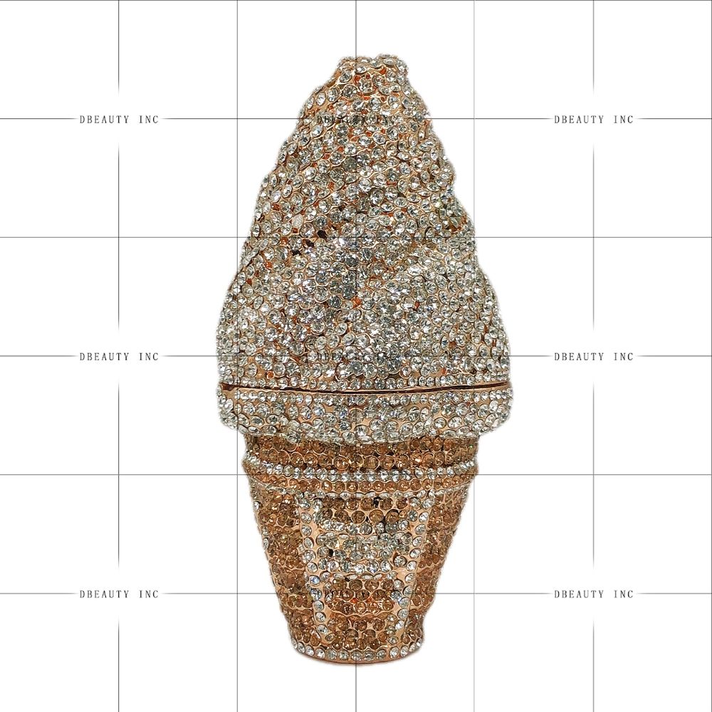 โกลเด้น