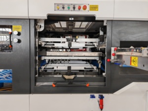 Alta qualità buon prezzo del Computer programmato stampaggio Die taglio cordonatura macchina per la vendita - Product Image 2