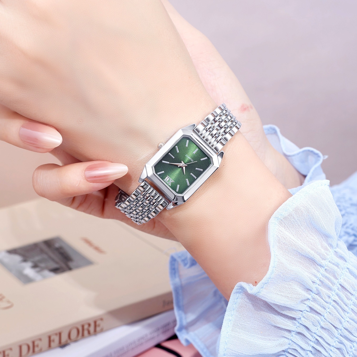 6 silver green