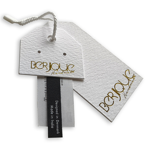CF-HT25174-Cheap Design Personalizado Impressão Nome Logotipo Papel Vestuário Hangtag Etiquetas Roupas Pendurar Tags Com Corda