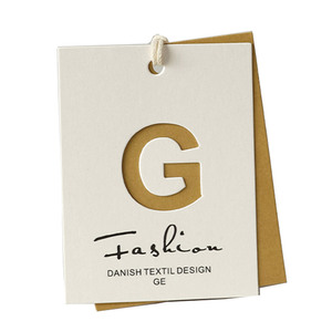 La Etiqueta de oscilación de ropa personalizada de alta calidad imprimió su propio logotipo etiquetas de ropa de cartón etiqueta colgante reciclada con cuerda - Product Image 3