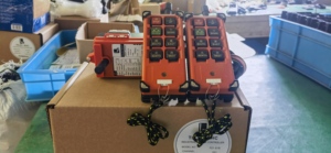 Iehc 24V Control remoto inalámbrico Industrial Mejor calidad PA Teclado de plástico de silicona Código de aprendizaje impermeable para grúa remota RF - Product Image 6