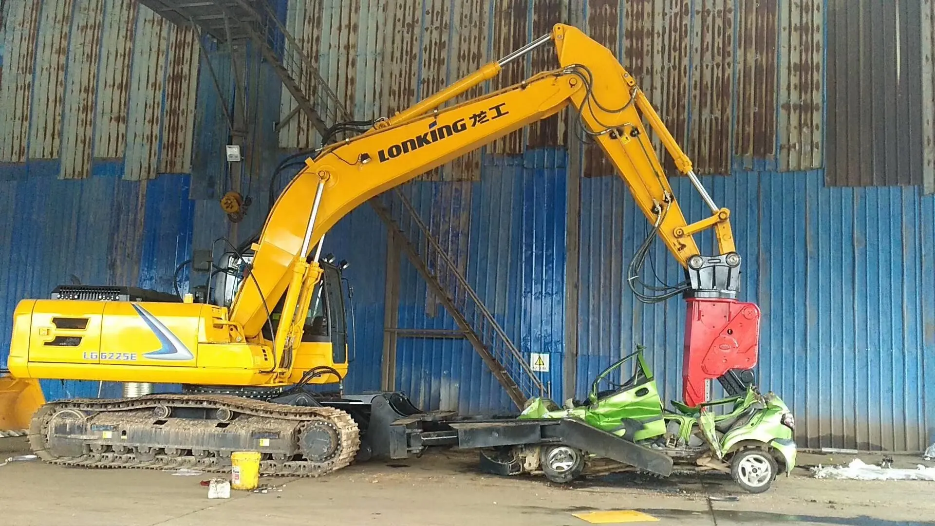 Maquinaria de construcción Trabajo de demolición Accesorios de excavadoras portátiles Cizalla hidráulica para excavadoras de 4-50 toneladas