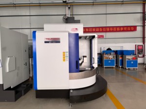特尔福德工厂库存2025 UT-380迷你同步5轴数控铣床高级5轴数控金属铣削 - Product Image 3
