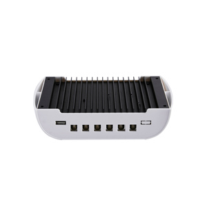 Manuale CE RoHS PWM 12volt 24volt 30amp Regolatore di Carica Solare