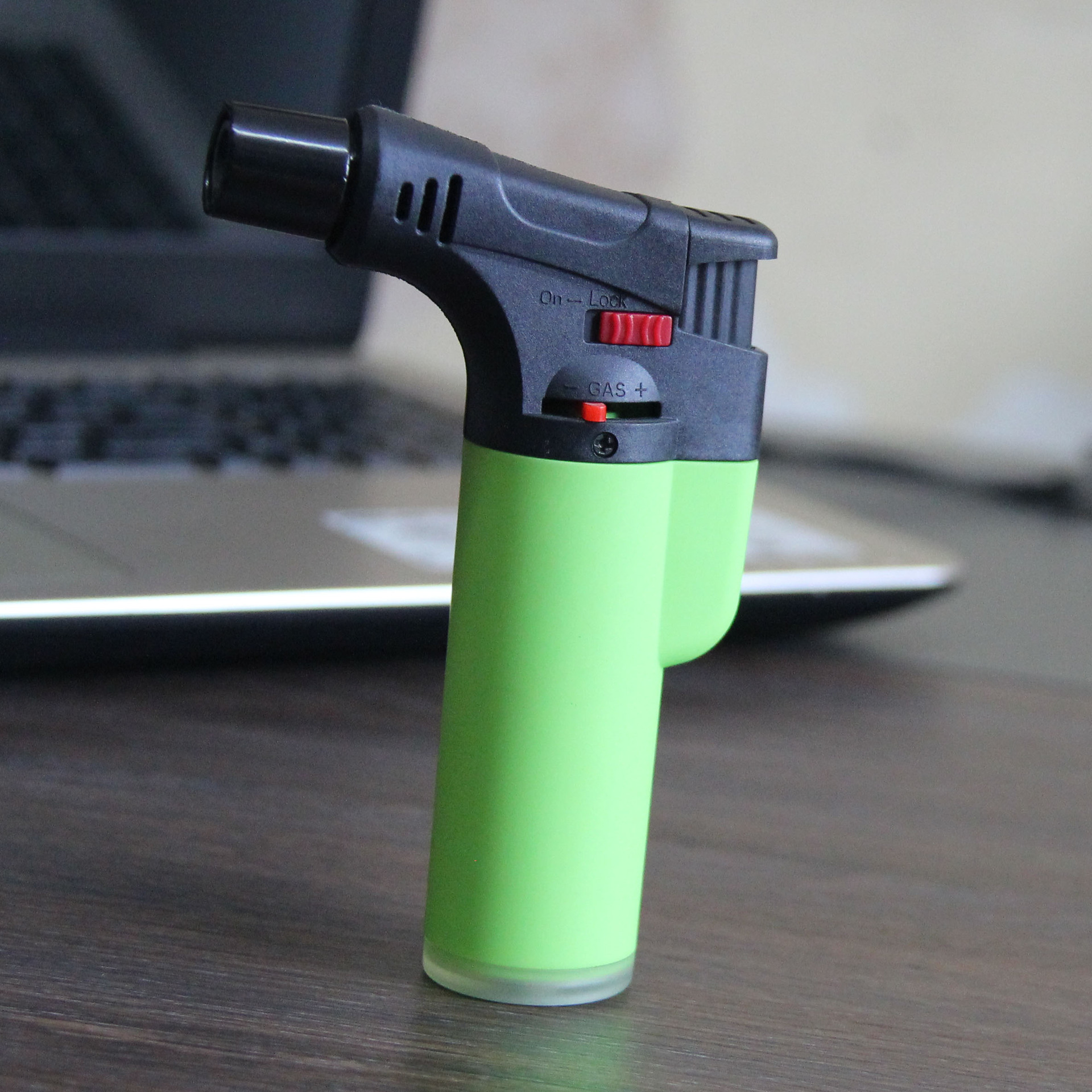 QL001 Green Matte