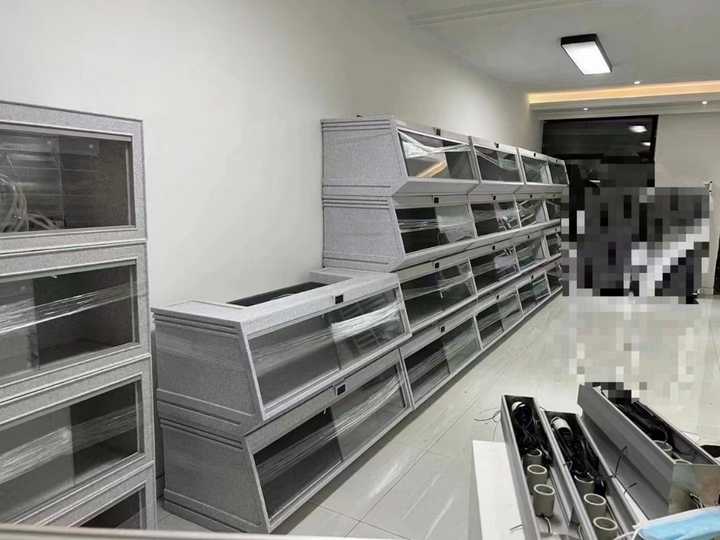 New Design pp Black Reptile Screen Cage Grey Reptile Enclosures Marble Grey Terrarium Cages for Snakes and Reptile