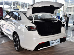 Baic eu5 cộng với Sedan tốc độ cao 2WD 120kw 68-416 km phạm vi 49.6kwh R500 5 chỗ ngồi nhỏ gọn Sedan EV xe mới - Product Image 2