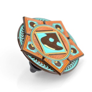 Retro ulusal tarzı çift katmanlı tasarım erkekler ve kadınlar Pin rozeti özel Pin renkli emaye metal kare ve pusula yaka iğnesi - Product Image 2