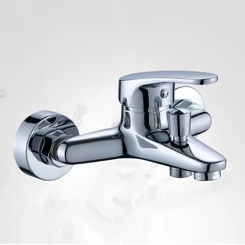Nuovo arrivo bagno doccia rubinetto bagno rubinetto miscelatore rubinetto con soffione doccia a mano in ABS Set miscelatore doccia Torneira a parete