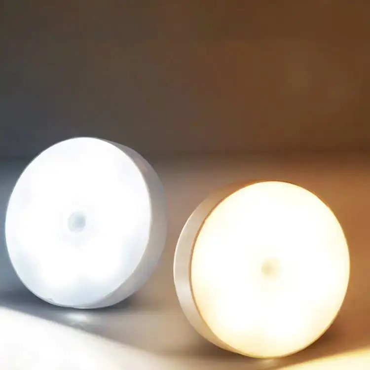 Hot Sale Rechargeable Nirkabel Tubuh Induksi Kecil Lampu Sensor Gerak Night Light untuk Kamar Anak Tangga