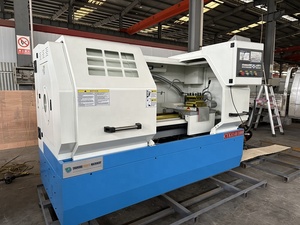 Máquina de torno automático CNC de fábrica CK6140 máquina de torneado de torno CNC con controlador GSK de eje C - Product Image 3