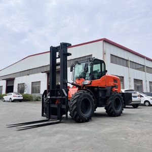 新条件3.0吨3.5吨4.0吨5.0吨越野柴油崎岖地形叉车4x4 4WD餐厅、印刷厂 - Product Image 1