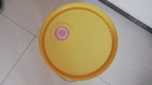 Metal saplı 18 litrelik plastik varil yuvarlak HDPE PP malzeme gıda sınıfı su boya süt benzinli yağ depolama için geri dönüştürülebilir - Product Image 4