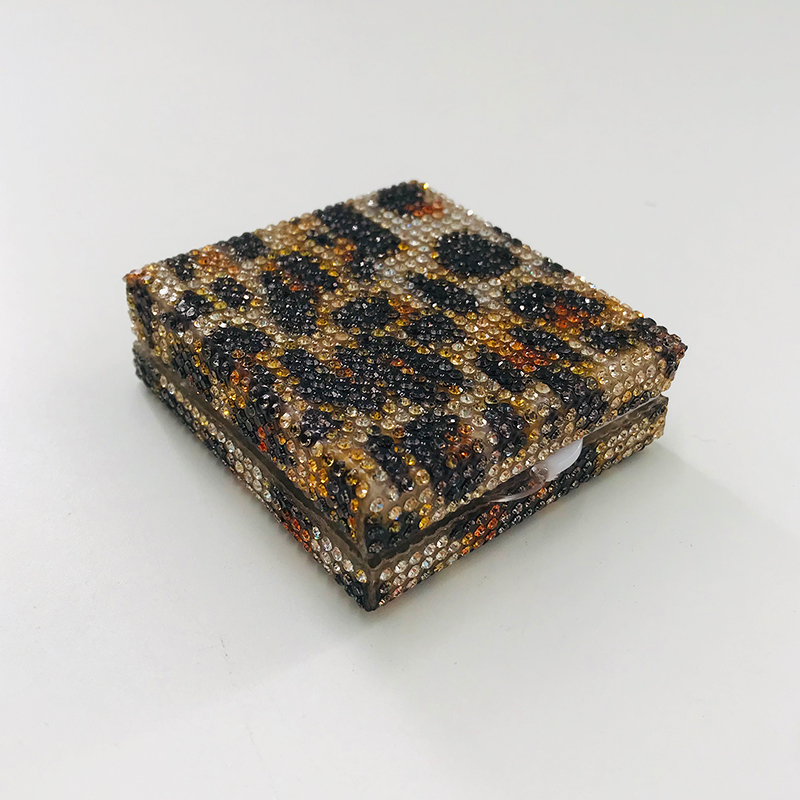 full square leopard print