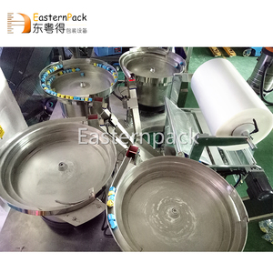 Máquina de embalaje de piezas de plástico, paquete de rollos de juguetes, contador de dados, modelo pequeño de fábrica - Product Image 6