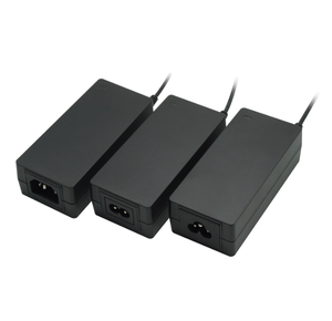 TOYE开关电源12V 5安培摄像机电源适配器12V 5A，带KC KCC PSE CE ETL CCC证书 - Product Image 1