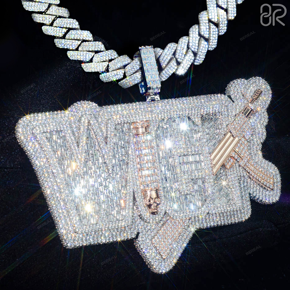 Letter pendant 02