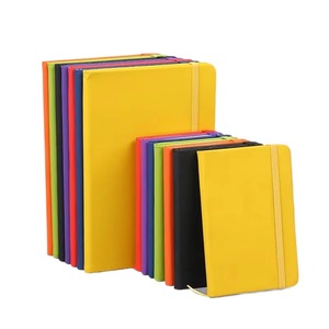 Блокнот из искусственной кожи с эластичным ремешком - Product Image 1