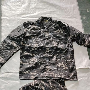 Bộ đồ ngụy trang kỹ thuật số thành phố chất liệu cotton polyester ACU Dominica dành cho nam giới trưởng thành, áo khoác đi bộ đường dài, bộ đồ huấn luyện đặc biệt - Product Image 1