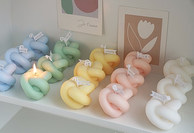 Rose Flower Aromatherapy Scented Soy Wax Candle Romantic Cute 2