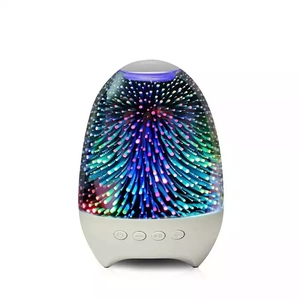 Altavoz Bluetooth inalámbrico con luz LED RGB con mini función de cambio de imagen, regalo de Navidad para uso en ordenador