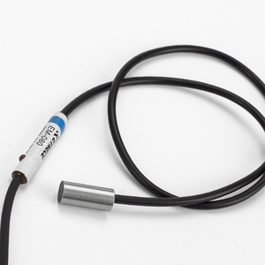 Interruptor de sensor de proximidad de aproximación de columna de metal impermeable IP67 de alta calidad con distancia de detección de 2 mm - Product Image 2