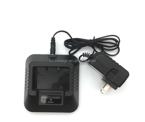 定制便携式备用可更换插槽Usb c型充电双向无线电充电Ht对讲机配件台式充电器 - Product Image 5
