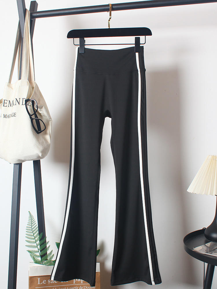 กางเกงสีดำ