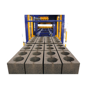 Máquina automática para hacer bloques, máquina para hacer bloques de ladrillo, máquina para hacer bloques de construcción, molde de ladrillo entrelazado - Product Image 1