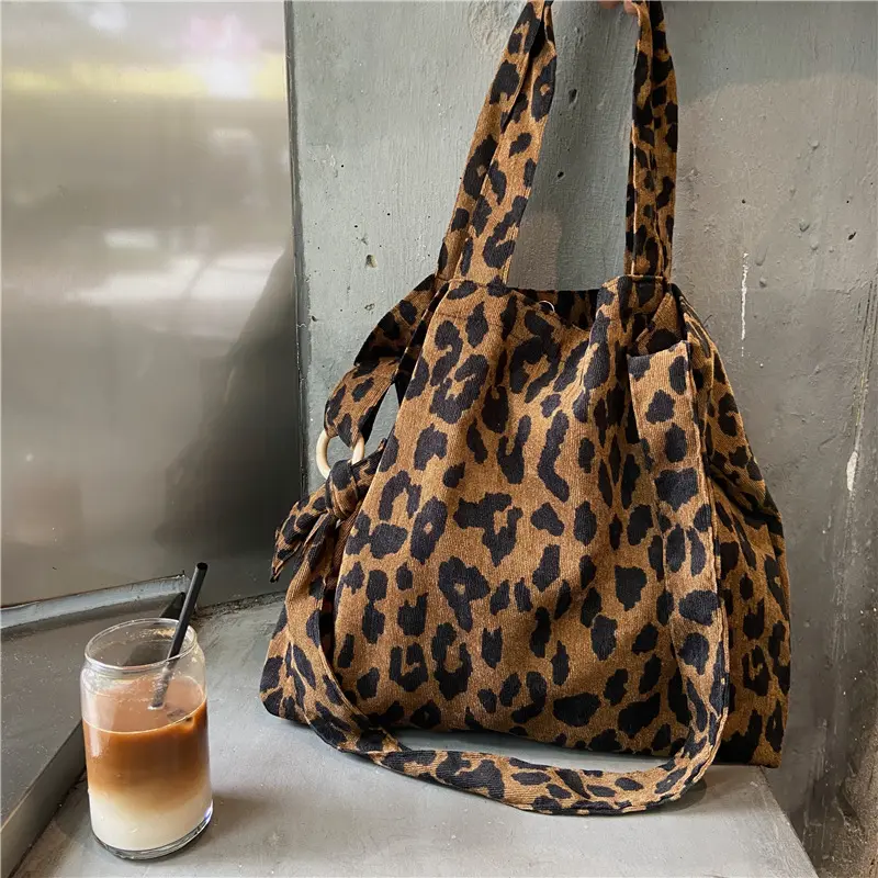 Bolso de compras de leopardo personalizado, bolsa de tela de gran capacidad de un hombro, retro, literario, rosa, flor, sencillo, venta al por mayor