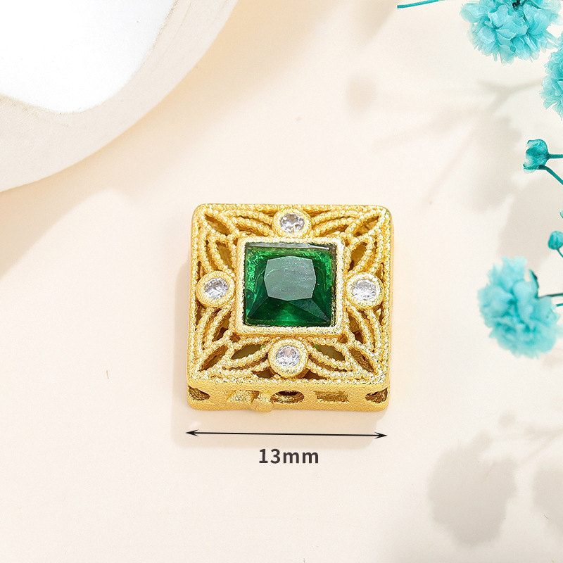 12 entretoises en zircon vert cubique, 13 mm