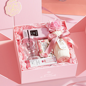 Scatola cosmetica di lusso cartone vuoto a quattro colori rettangolari rosa doppia lamina d'oro rosa aperta goffratura laminazione opaca per il Logo