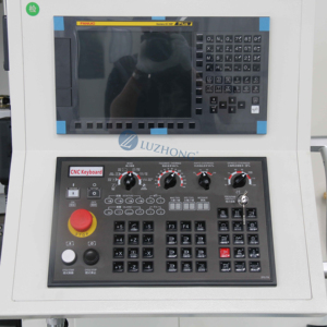 Cina fresatrice a 3 assi a 4 assi per metallo cnc VMC1270 4 assi Fanuc GSK sistema di controllo centro di lavorazione - Product Image 4