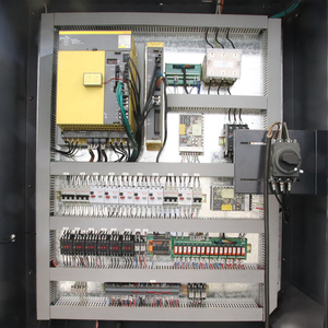 Hot <strong>Selling</strong> VMC850 Cnc Vertical Milling Machine Taiwan Linear Guide Rail 5 Axis Cnc Vertical Machining <strong>Center</strong> - Product Image 6