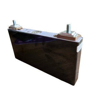30C şarj edilebilir prizmatik lityum 3.2V Lifepo4 pil Lifepo4 hücre 20Ah - Product Image 1